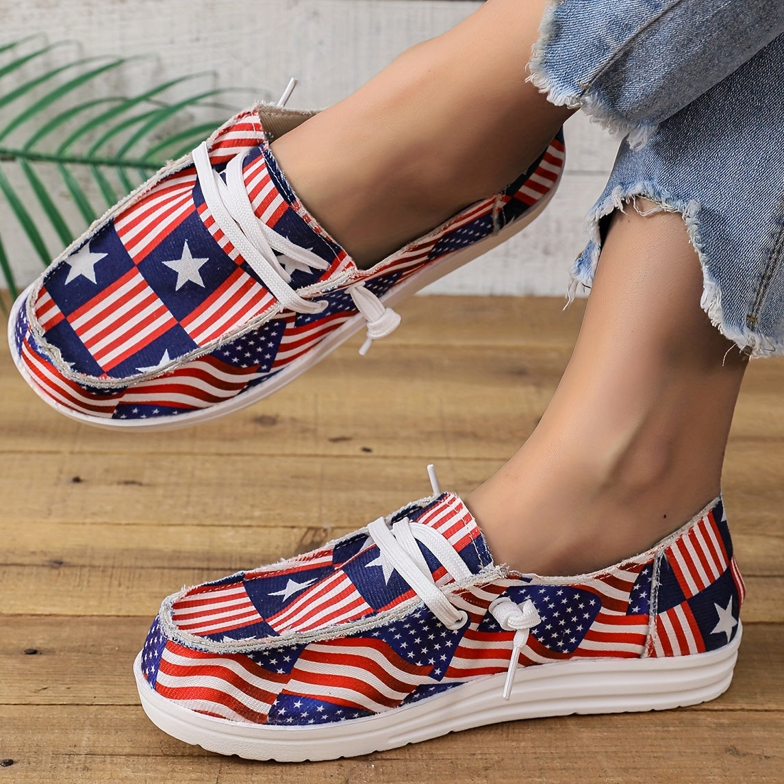 Women's Flag Pattern Canvas Shoes Casual Lace Up Outdoor Loafers Lightweight