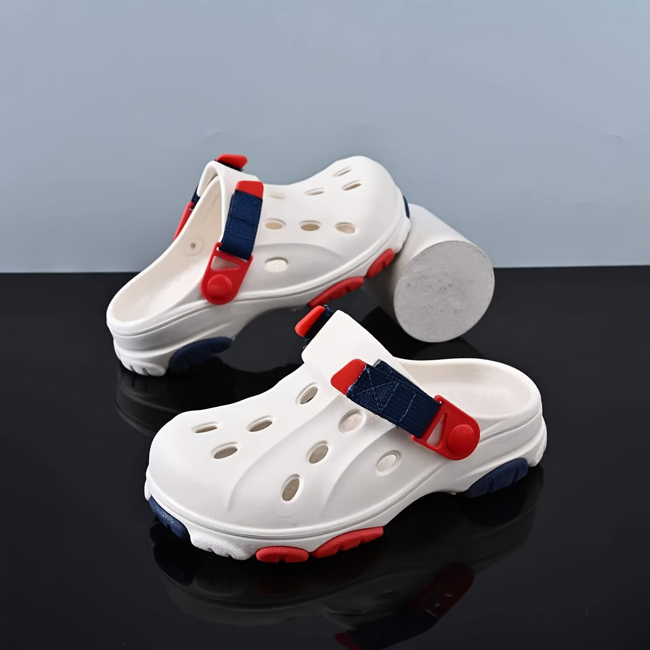 Girls Breathable Sandals Quick Drying Lightweight Anti Slip Clogs