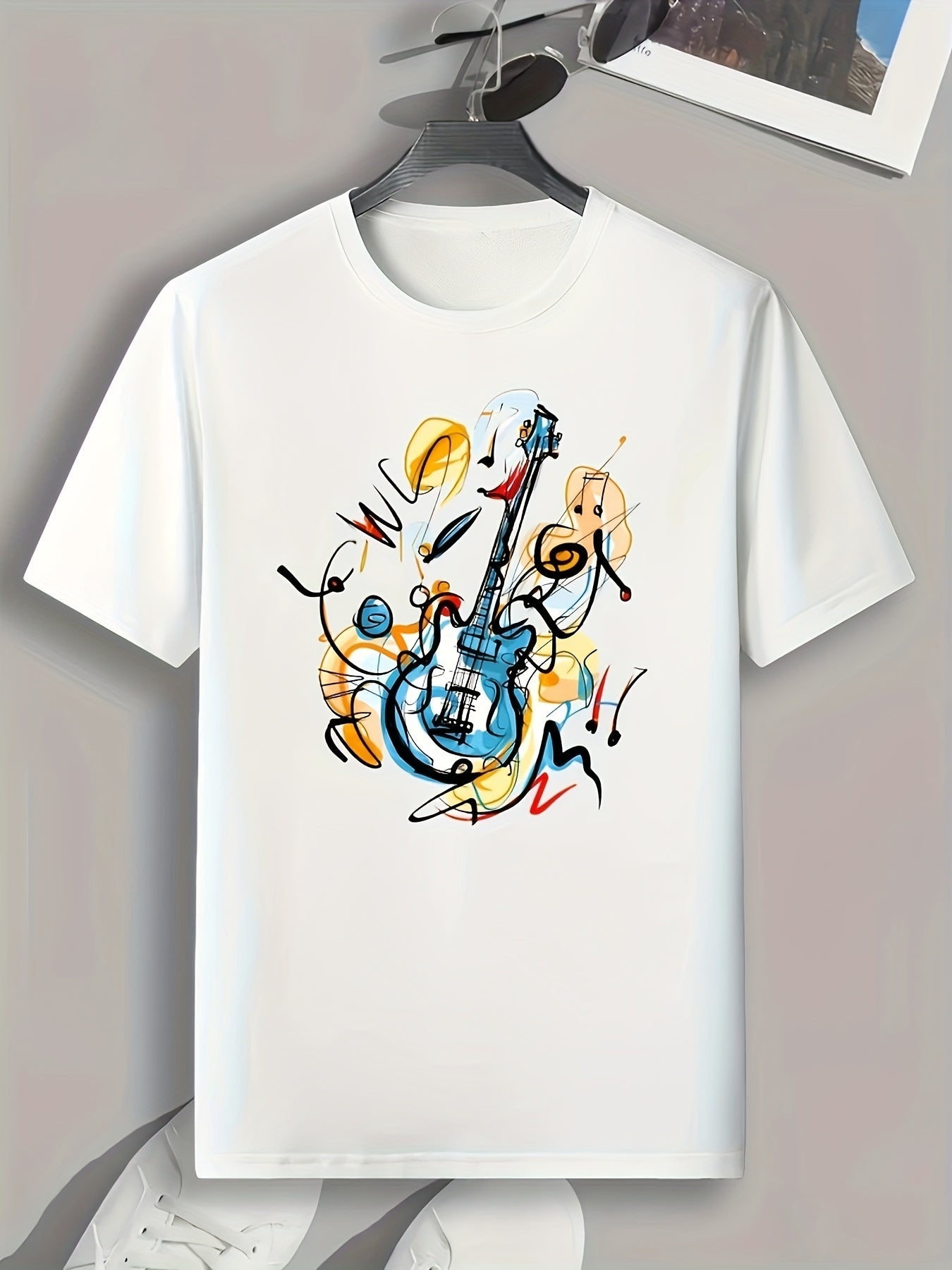 Guitar Print Men's Graphic T-shirt for Summer