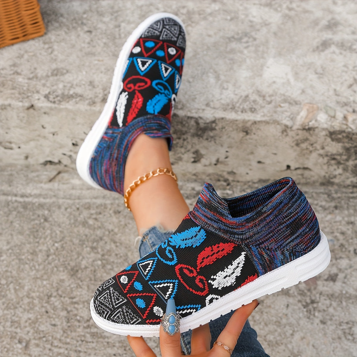 Geometric Pattern Mesh Flying Woven Shoes Lightweight Running Sneakers