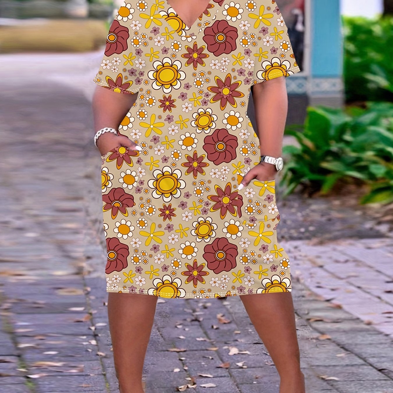 Floral Print Short Sleeve V Neck Dress With Pockets