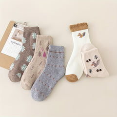 Trees & Squirrel Print Socks Comfy Women's Stockings