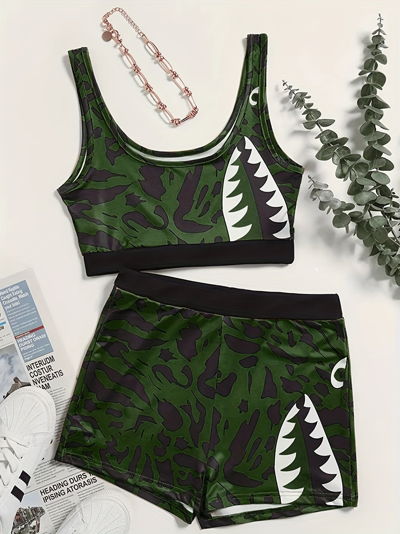 Graphic Print Crop Top & Shorts Set