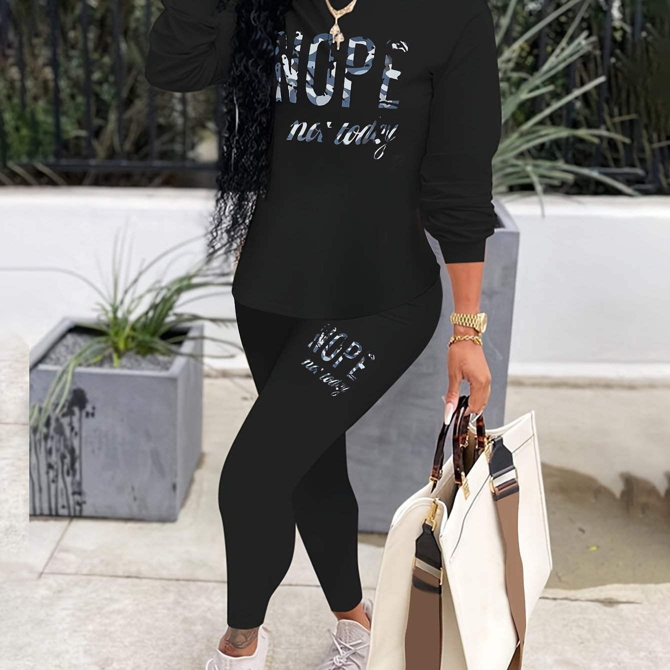 Camo Slogan Print Top & Leggings Set