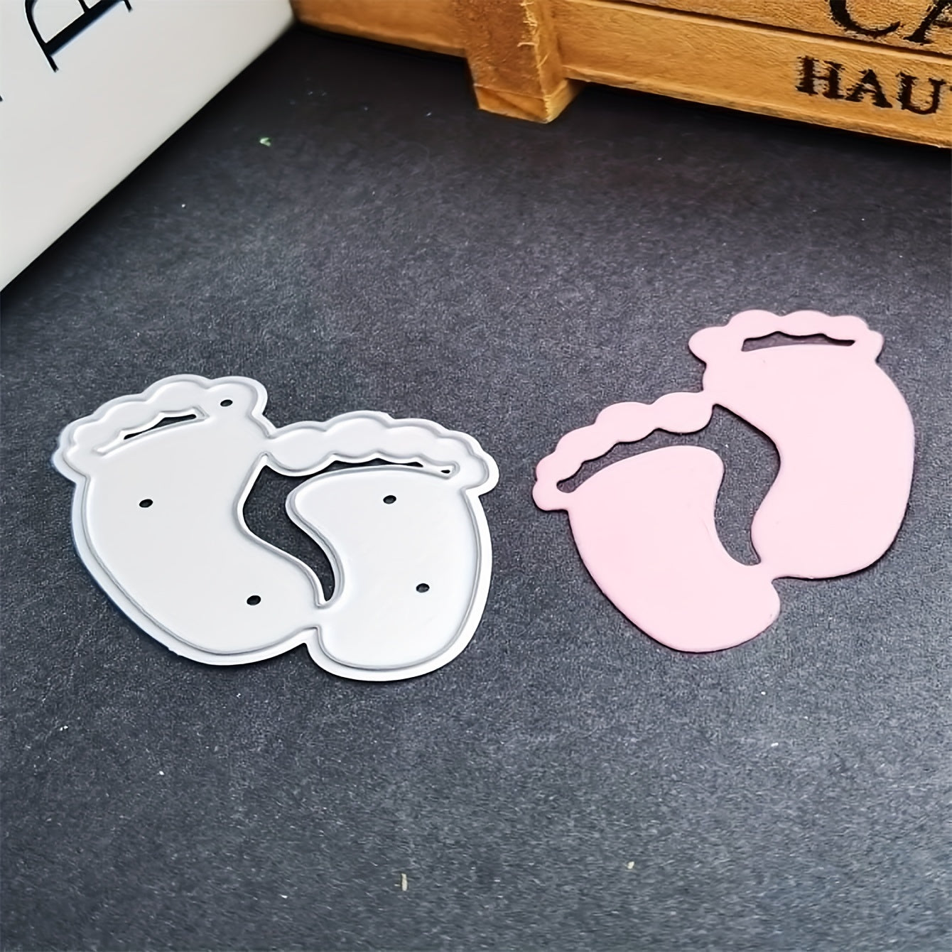 Feet Cutting Dies Metal Embossing Stencils For DIY Scrapbooking Supplies