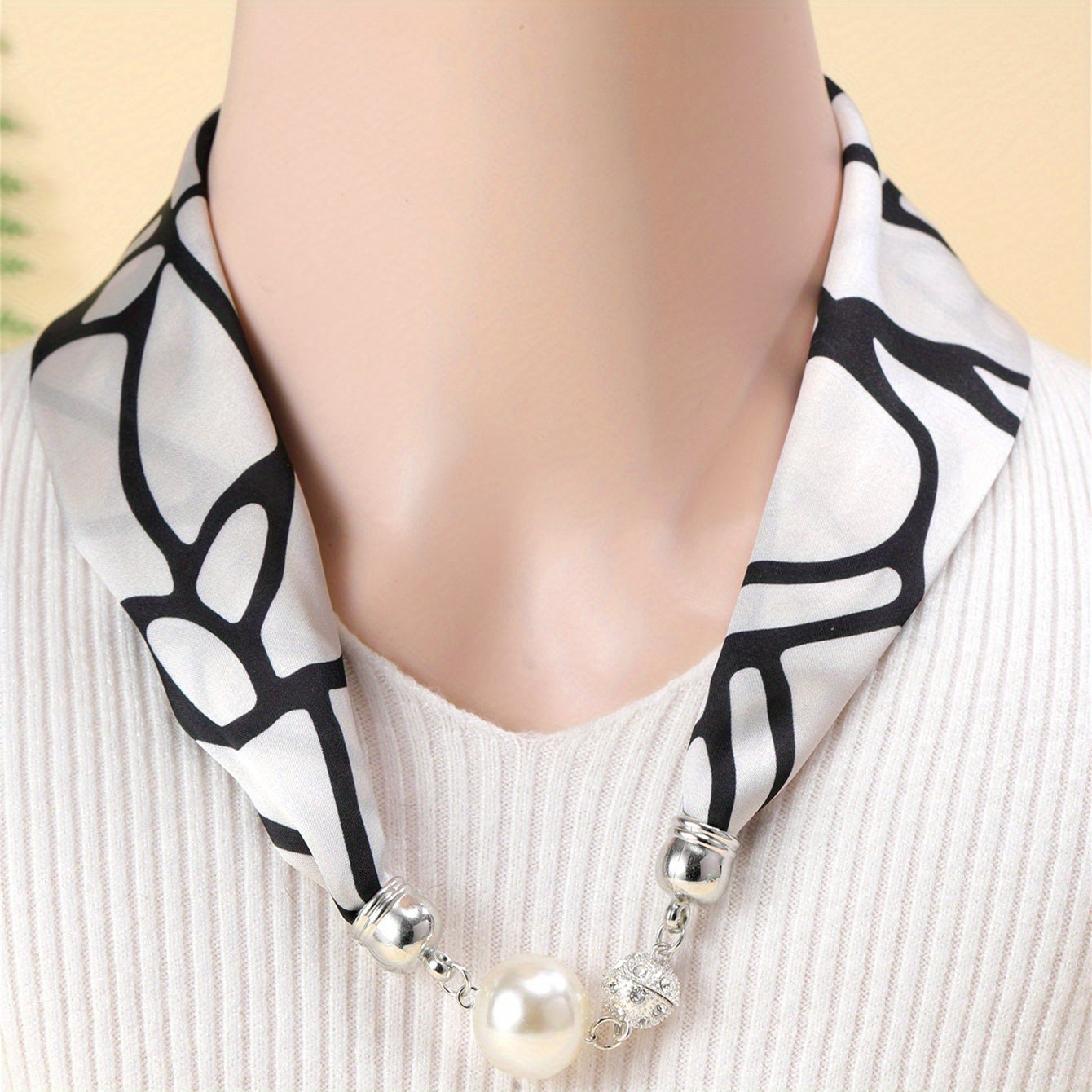 Silk Scarf Magnetic Buckle Classic Print Neckerchief Necklace