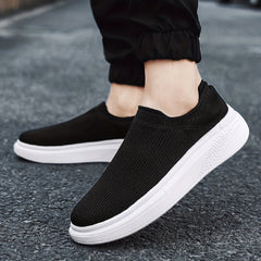 Men's Lightweight Slip On Casual Shoes for Traveling Jogging