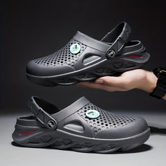 Men's Closed Toe Clogs Sandals Soft Sole Outdoor Walking Shoes