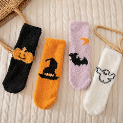 4 Pairs Pumpkin & Bat Print Socks & Funny Halloween Fuzzy Socks Women's