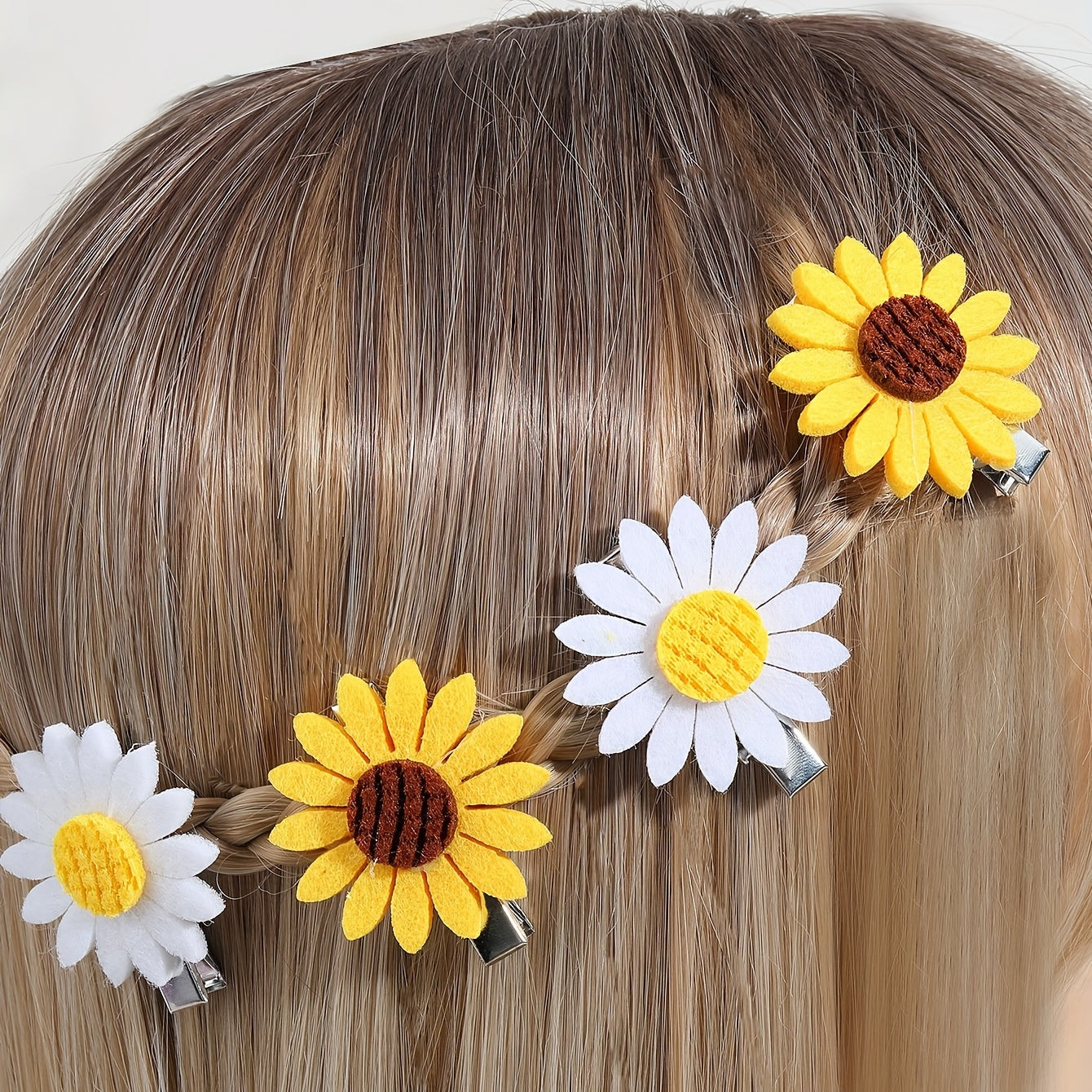 10pcs Cartoon Daisy Hair Clips for Girls