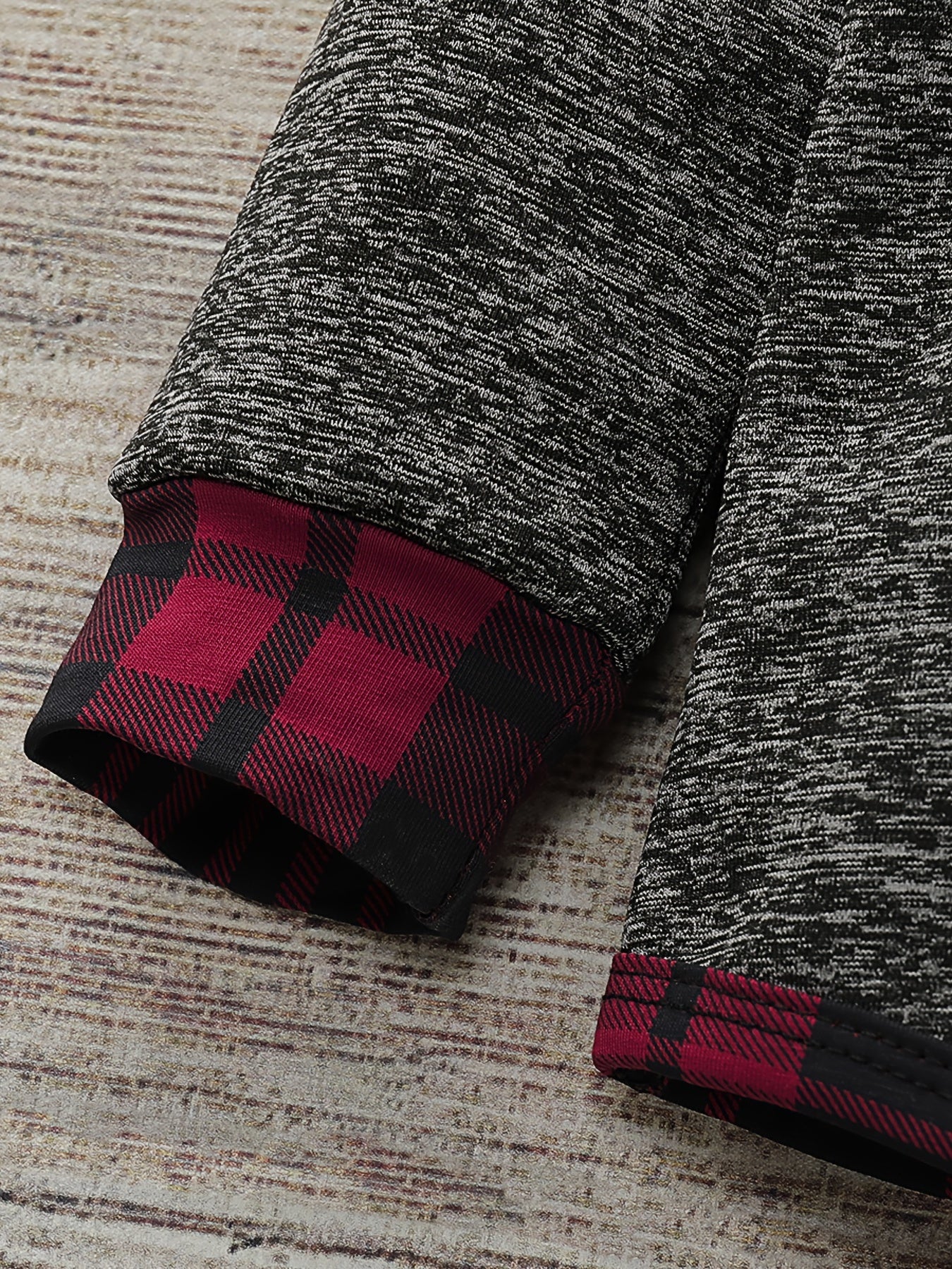 Baby Boys Hooded Sweatshirt & Pants Set with Plaid Print