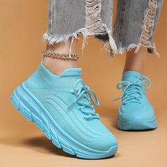 Lace Up Mesh Breathable Running Shoes Soft Comfortable Shock Absorption