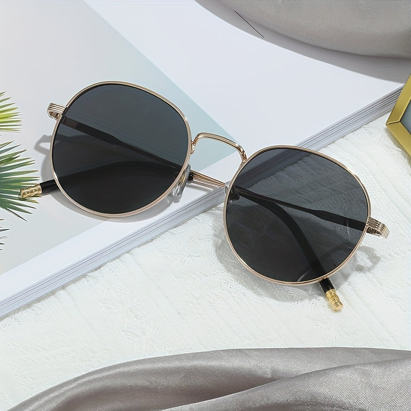 Men's UV Protection Sunglasses for Travel with Case