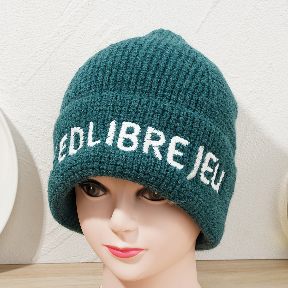 Embroidery Beanie Hat for Women Men Casual Knit