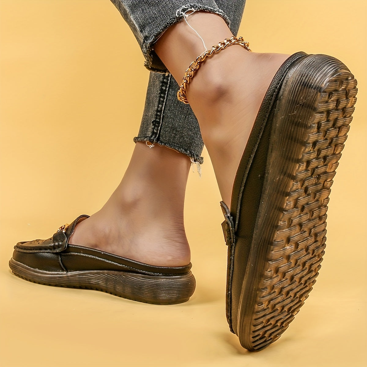 Women's Metal Decor Mules Breathable Flats Slip On Shoes