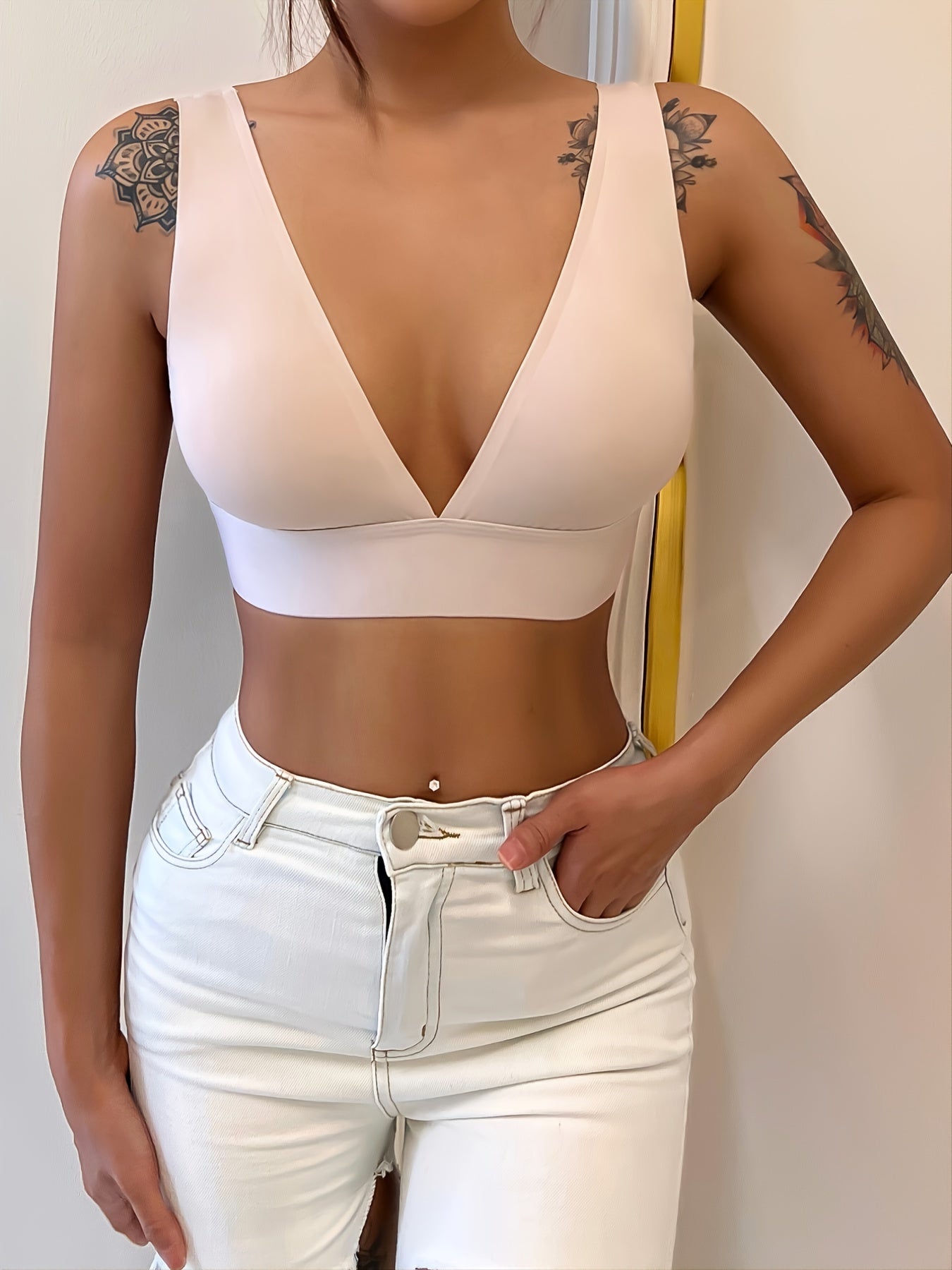 Wireless Deep V Women's Lingerie