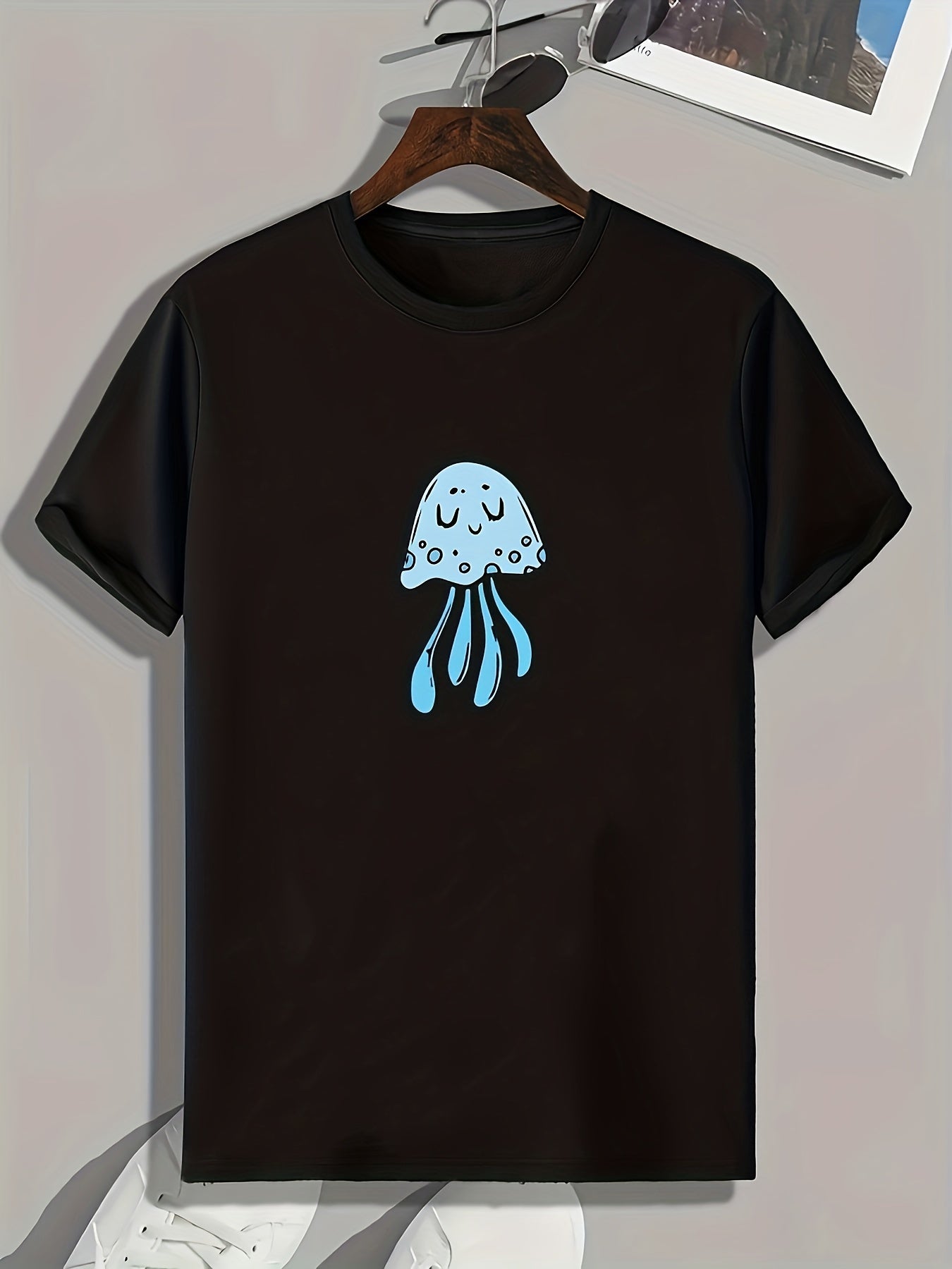 Jellyfish Print Men's Graphic T-shirt for Summer