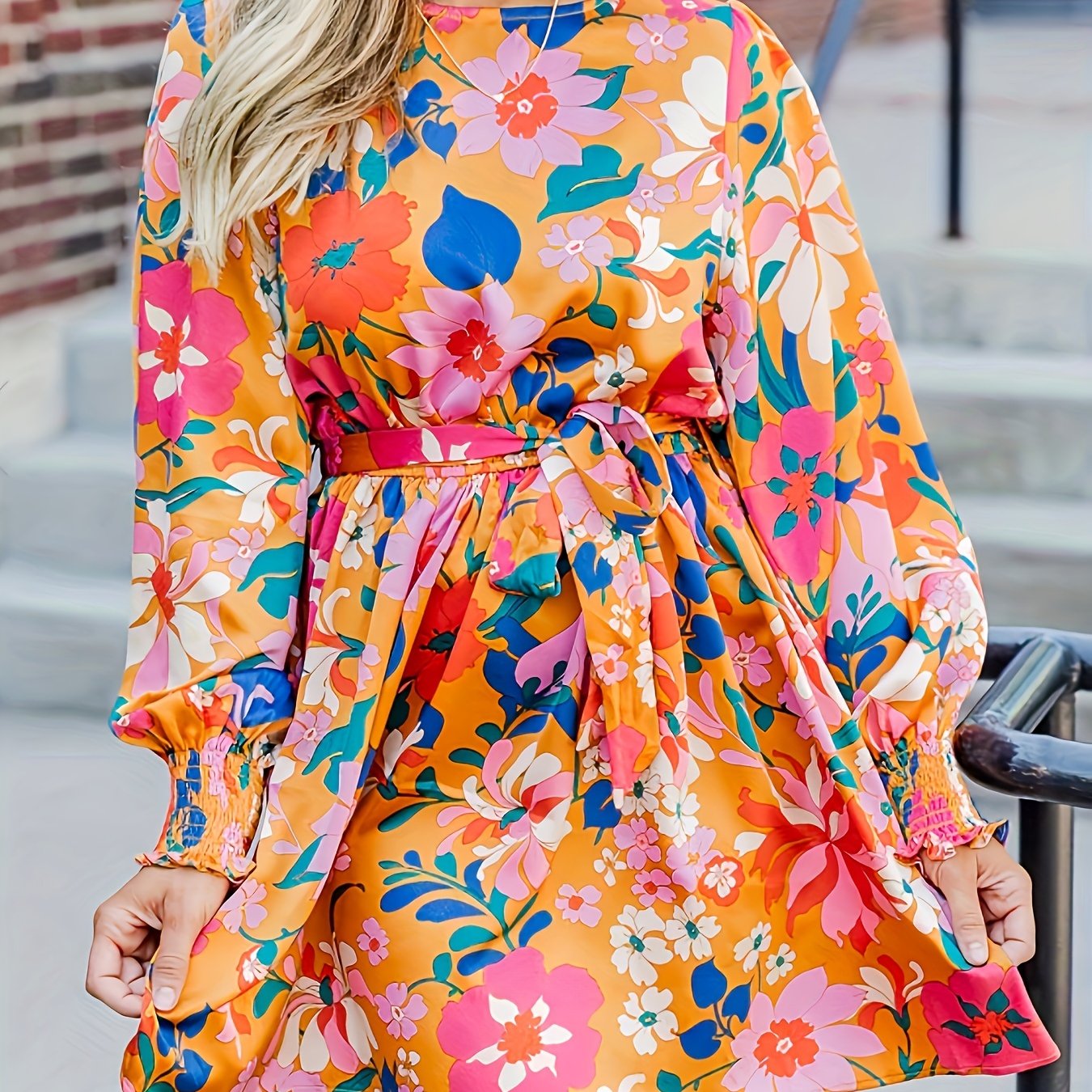 Women's Floral Print Lantern Sleeve Round Neck Dress