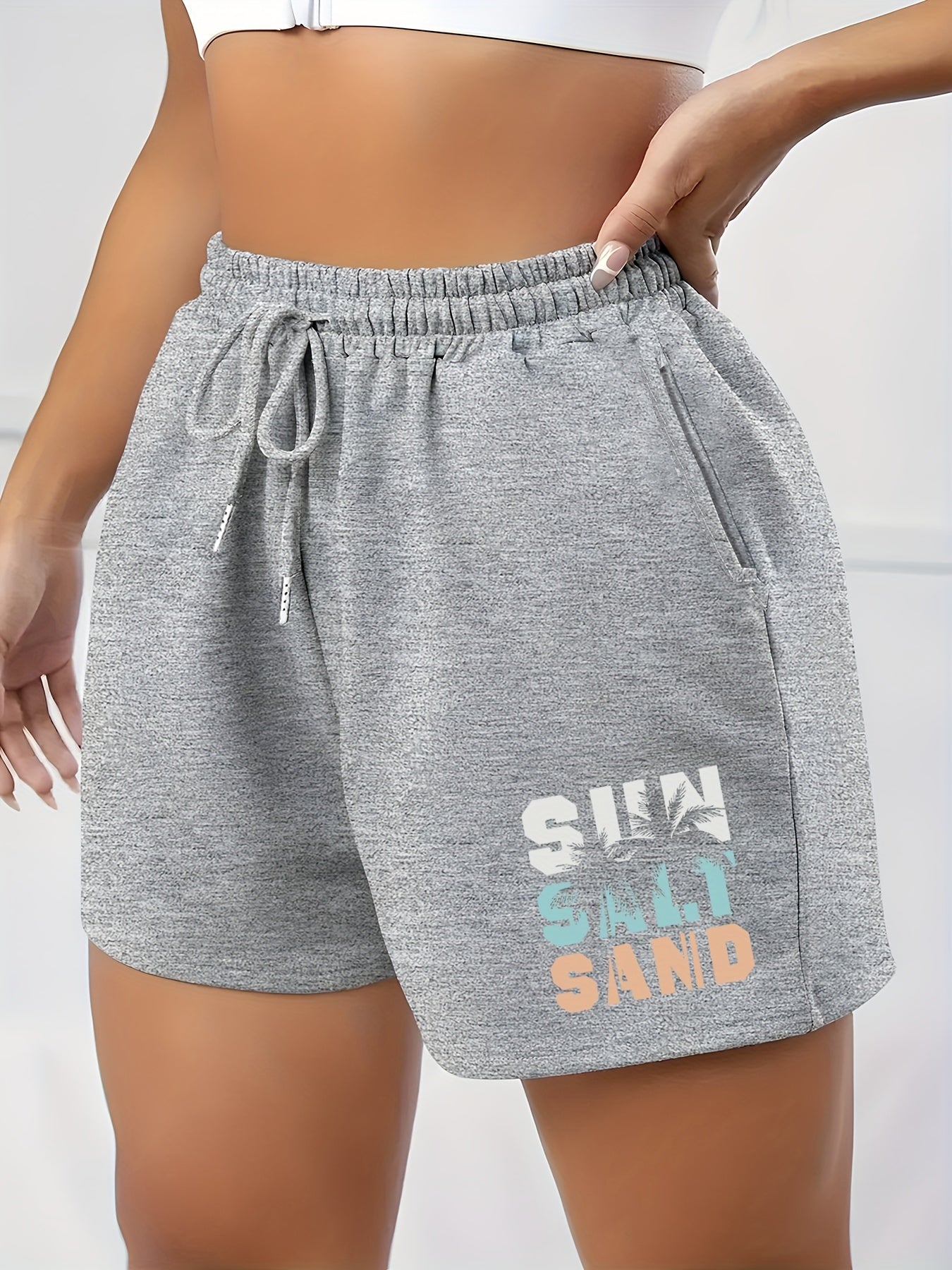 Coconut Tree Print High Rise Plus Size Sports Shorts