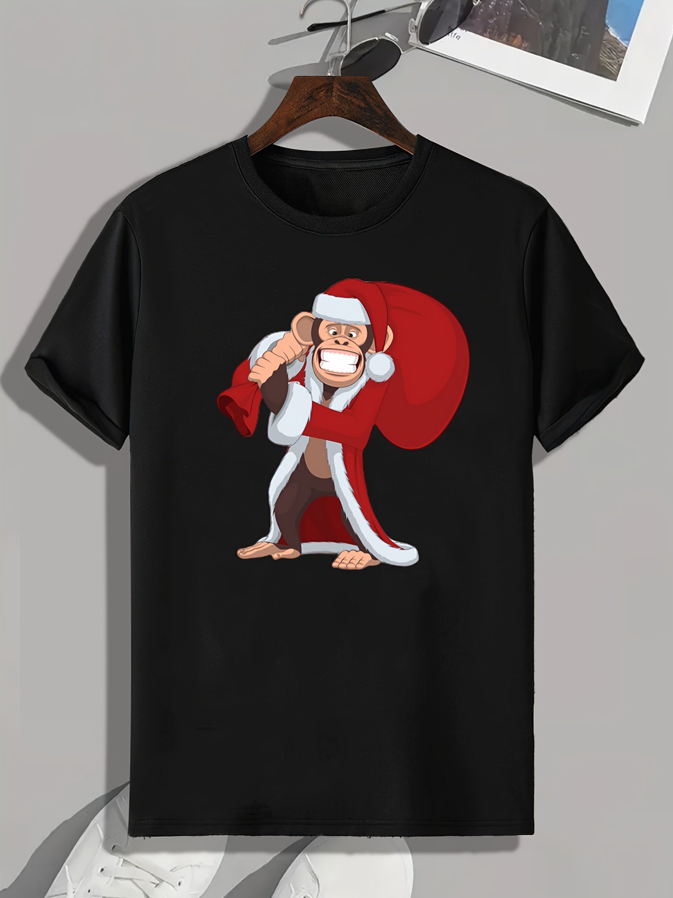 Chimpanzee Print Graphic T-shirt for Men