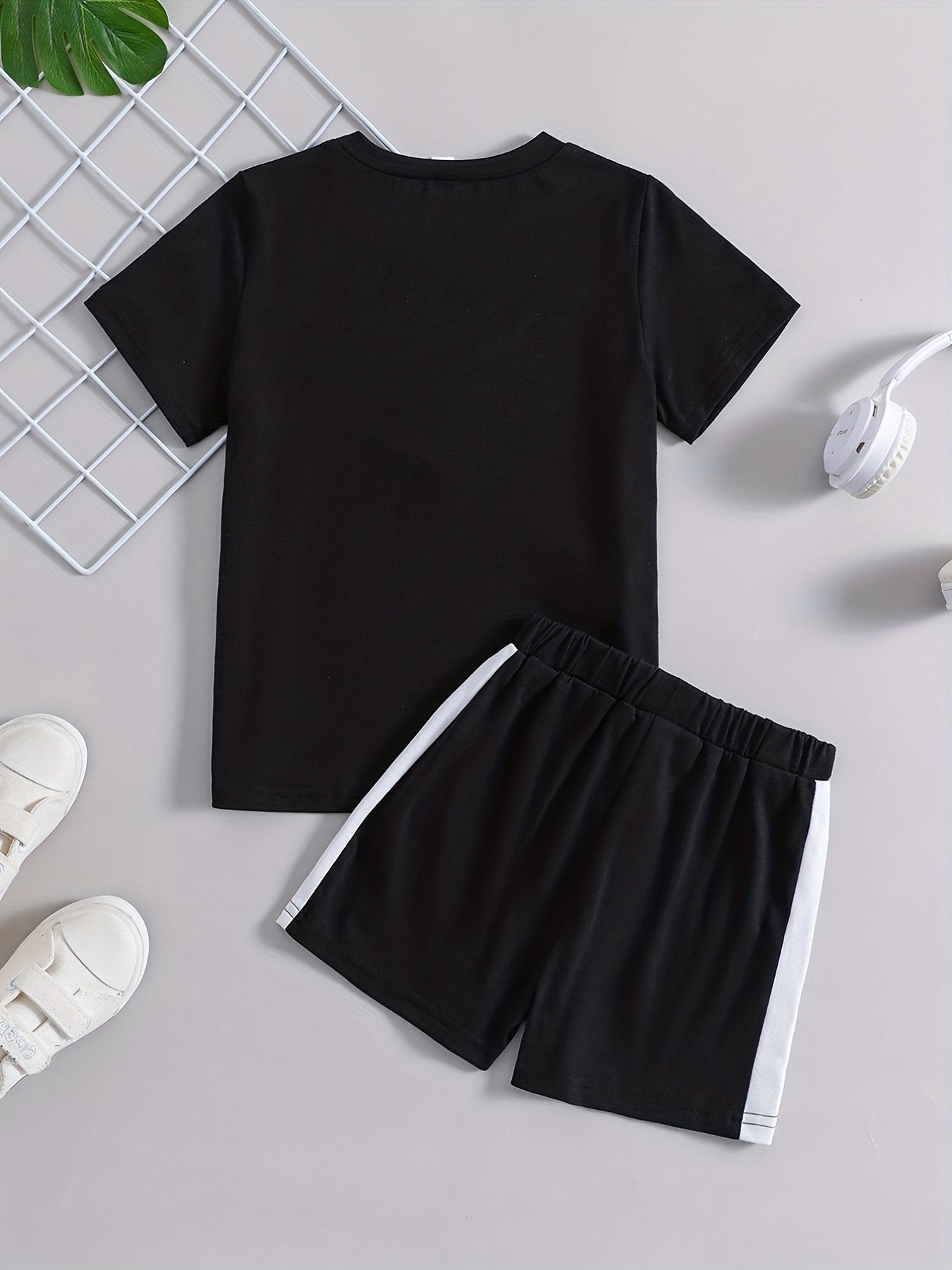 Boys Casual Outfit Summer Clothes Set Round Neck T-shirt & Shorts