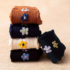 5 Pairs 3D Floral Textured Socks Retro Crew Socks Women's Stockings