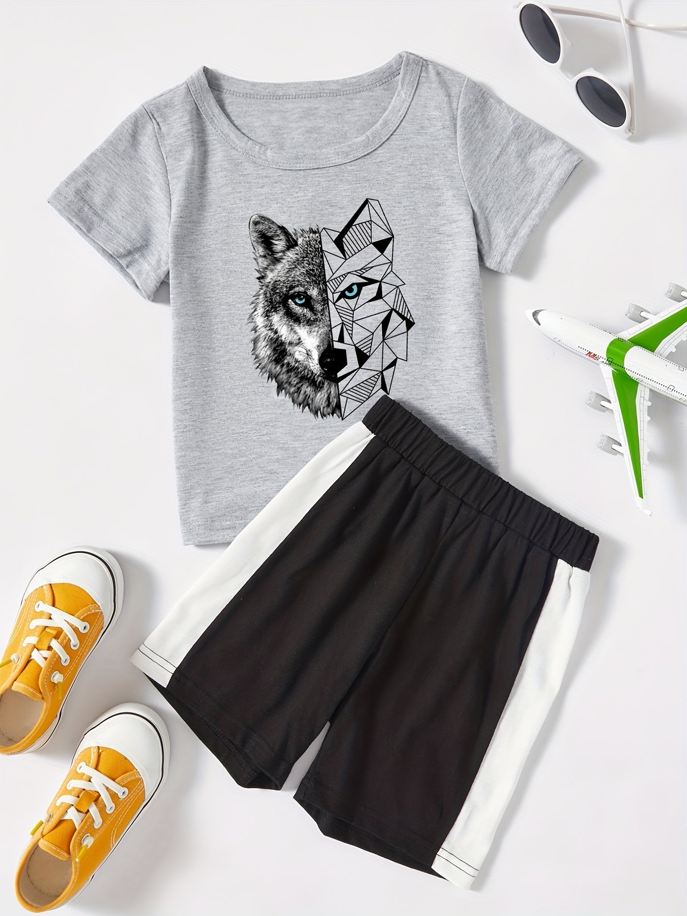 2pcs Boys Summer Suit Grey Tee And Shorts