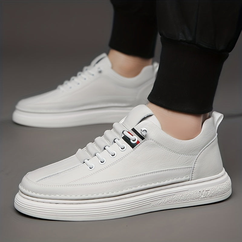 Men's Faux Leather Lace Up Skate Shoes Lightweight Comfy Non slip Sneakers