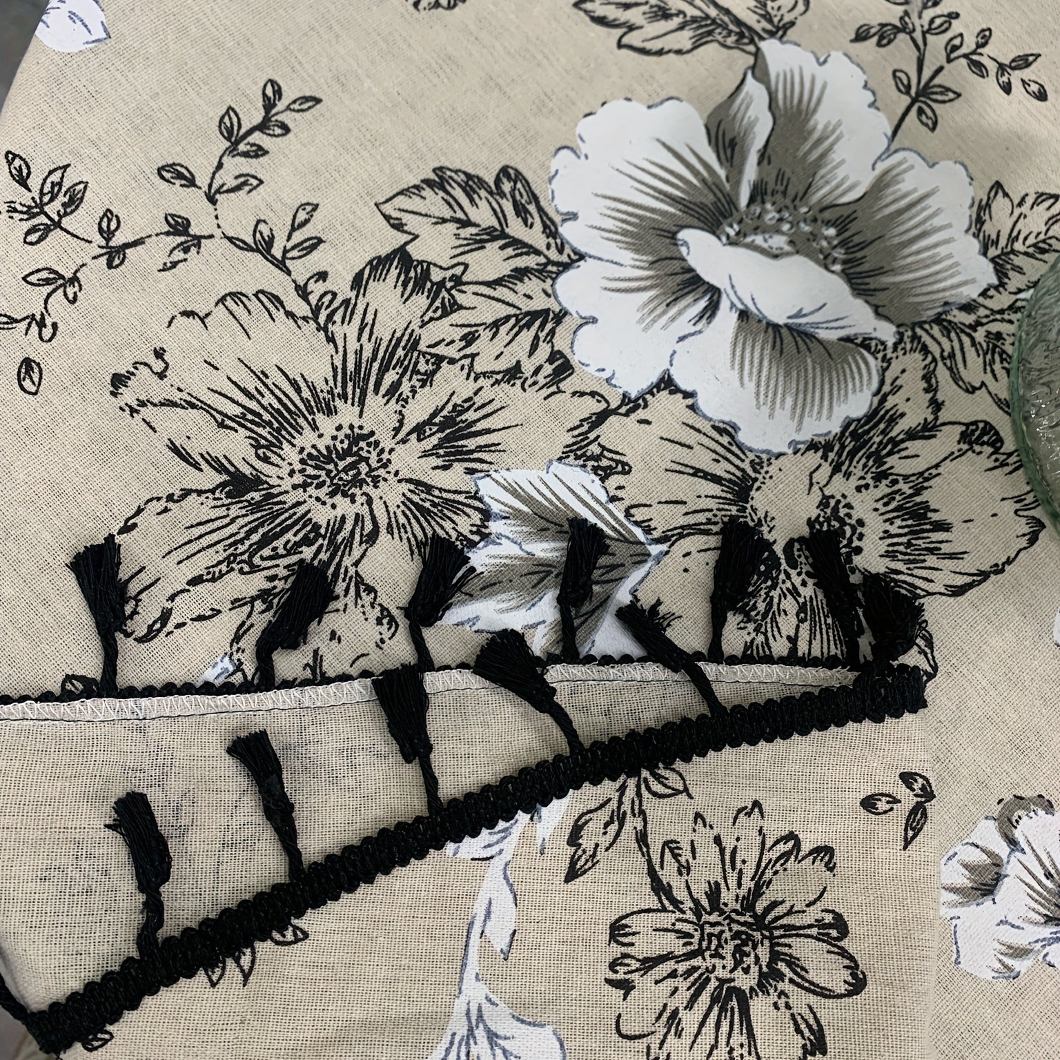 Floral Round Tablecloth Cotton Linen Table Cloth With Tassels
