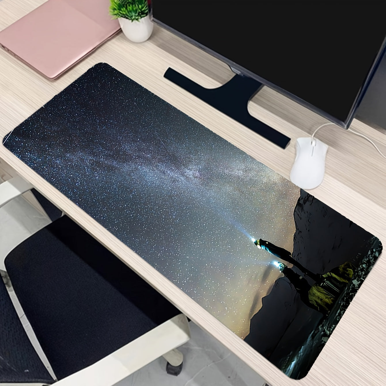 Starry Sky Hand Light Mouse Pad