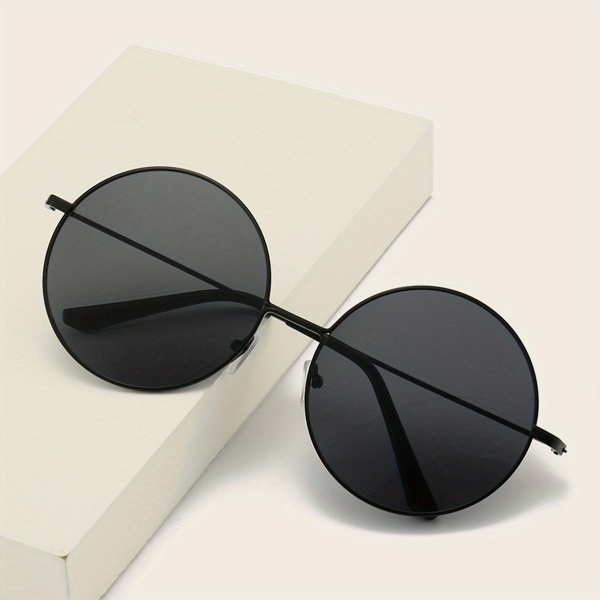 Vintage Style Stainless Steel Sunglasses UV400 Protection