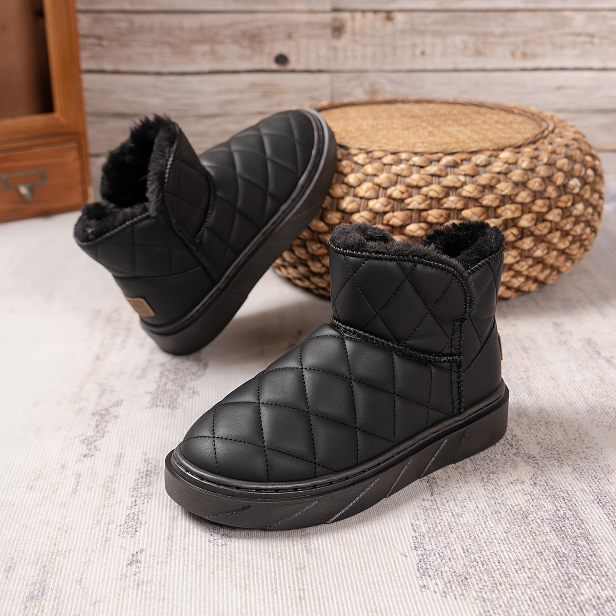 Women's Plush Lined Snow Boots Wear Resistance Non Slip Outdoor Walking Boots