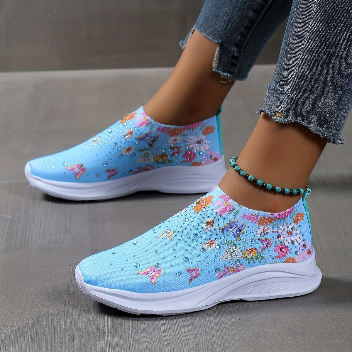 Rhinestone Decor & Flower Pattern Breathable Woven Shoes