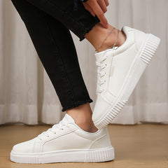 Versatile Slip-resistant Sports Sneakers for Outdoor Activities