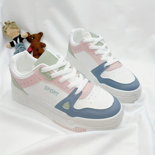 Women's Platform Skate Shoes Low Top Lace-Up Sneakers