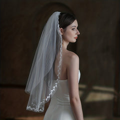 Double Layer Bridal Veil with Leaf Shape Edge Head Piece