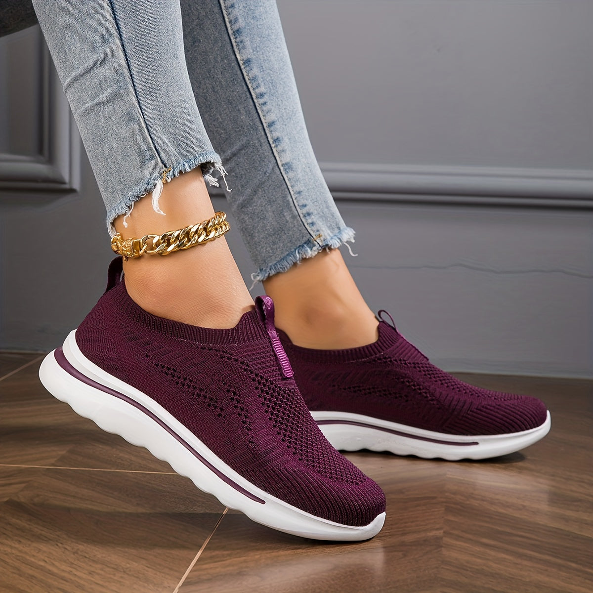 Women's Slip on Sneakers Soft Sole Comfortable Walking Shoes
