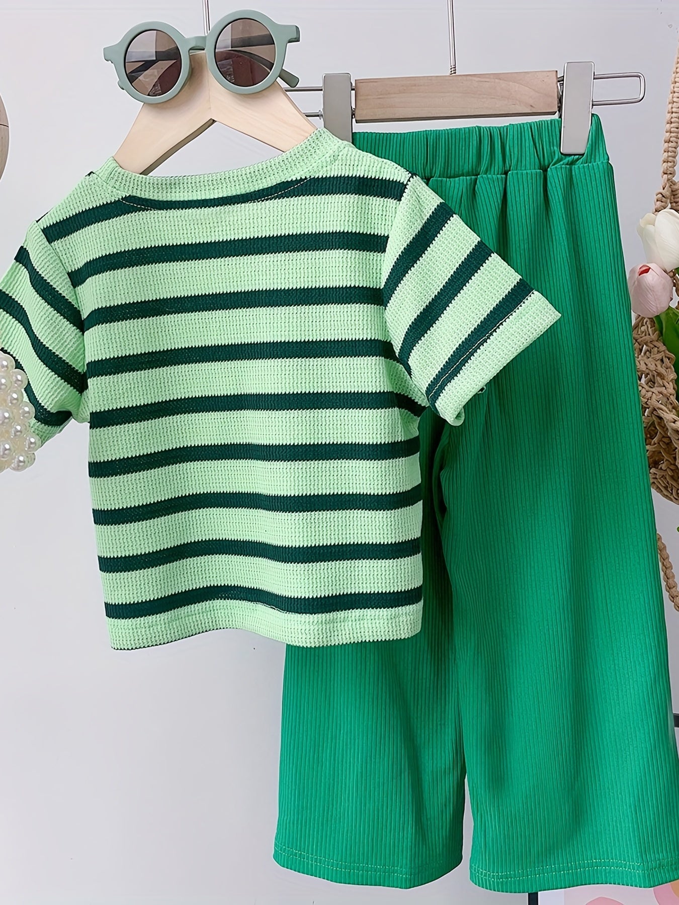 Toddler Girl's Cable Knit 2pcs Stripe Pattern T shirt & Ribbed Pants Set