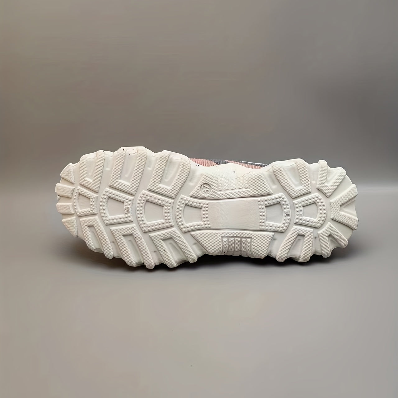 Women's Mesh Sneakers Lace Up Low Round Toe Non Slip Shoes