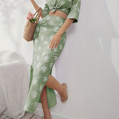 Coconut Tree Print 2pc Set Cropped Shirt & Split Skirt