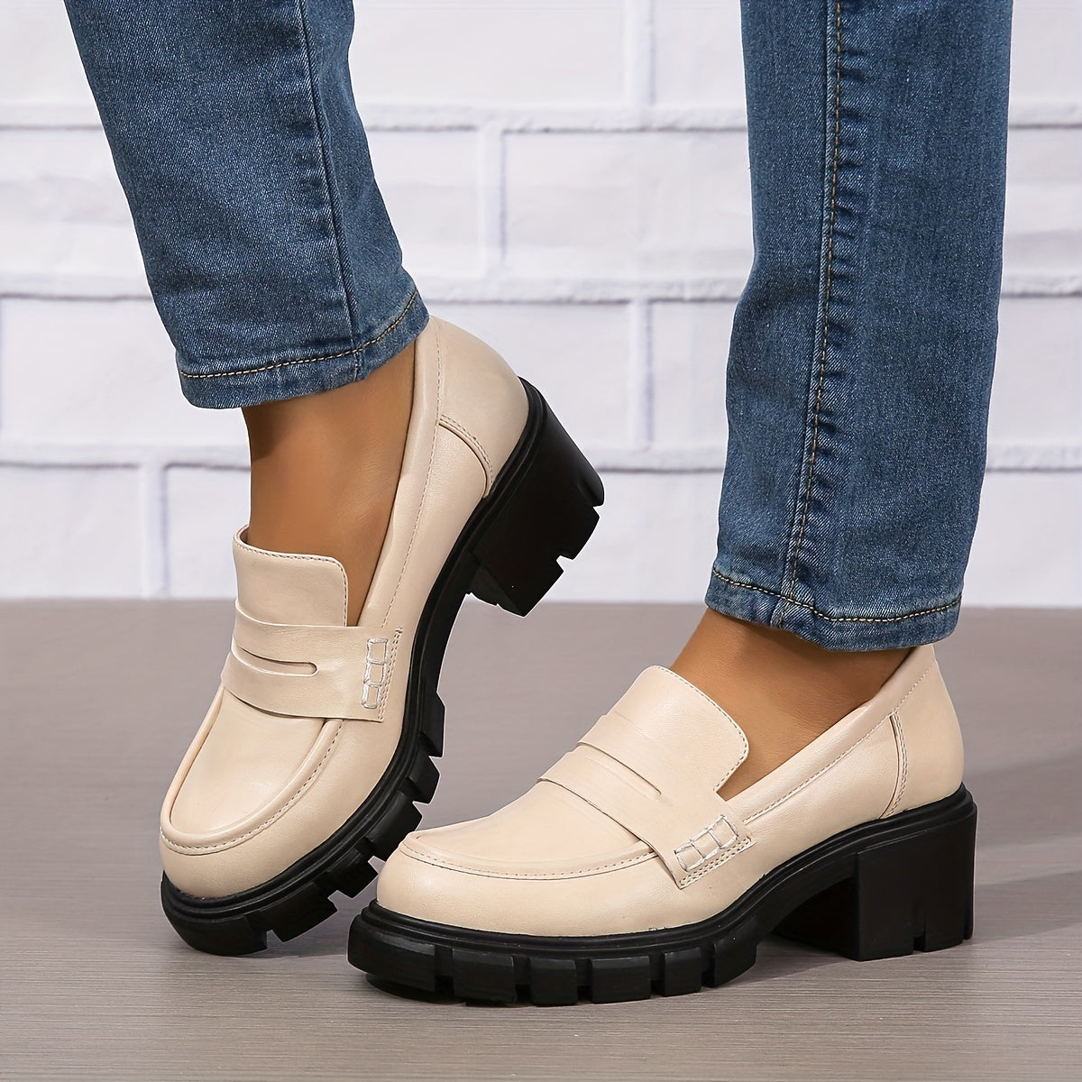 Chunky Heeled Loafers Round Toe PU Leather Shoes
