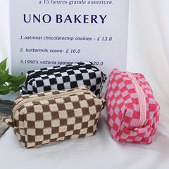 Checkerboard Knitted Cosmetic Bag Contrast Woolen Plaid Large Capacity Storage