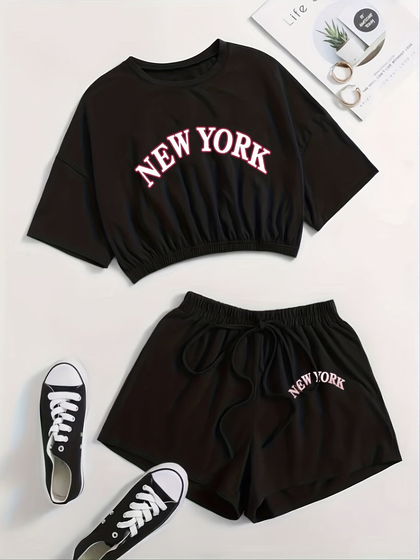 Women's Sporty Loungewear Set Crop Top & Drawstring Short