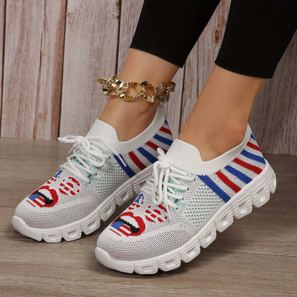 Women's Smiling Face Pattern Walking Shoes Independence Patriotic Mesh