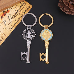 Creative Key shaped Keychain Keyring For Men Women Alloy Key Chain Pendant