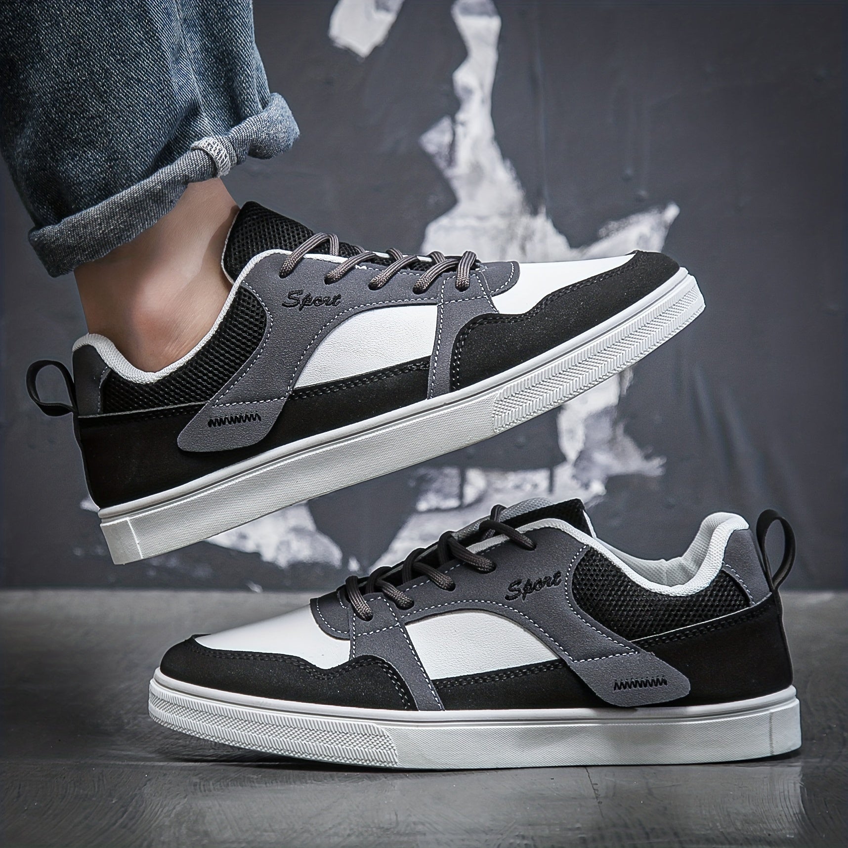Men's Slip Resistant Lace Up Skate Shoes