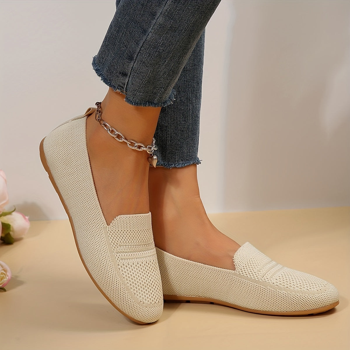 Women's Breathable Slip on Flat Shoes Lightweight & Versatile Shoes