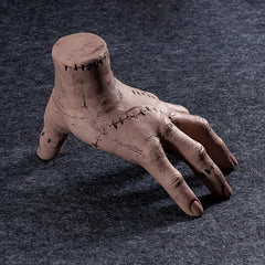 Resin Worker Yard Decoration - Palm Broken Off