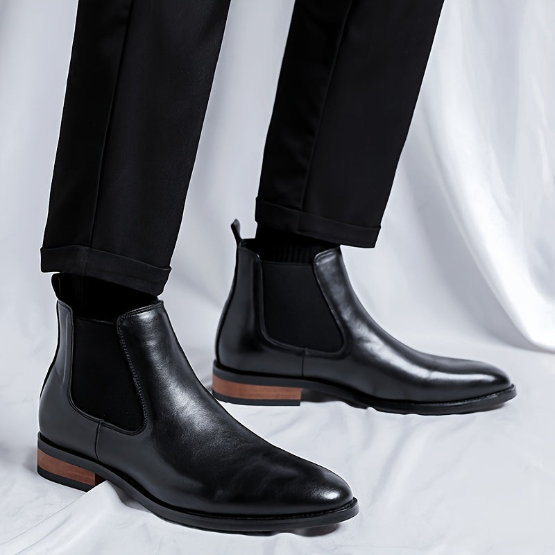 Men's Pointed Toe Chelsea Boots for Outdoor Wear