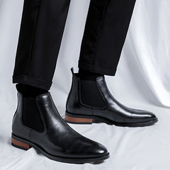 Men's Pointed Toe Chelsea Boots for Outdoor Wear